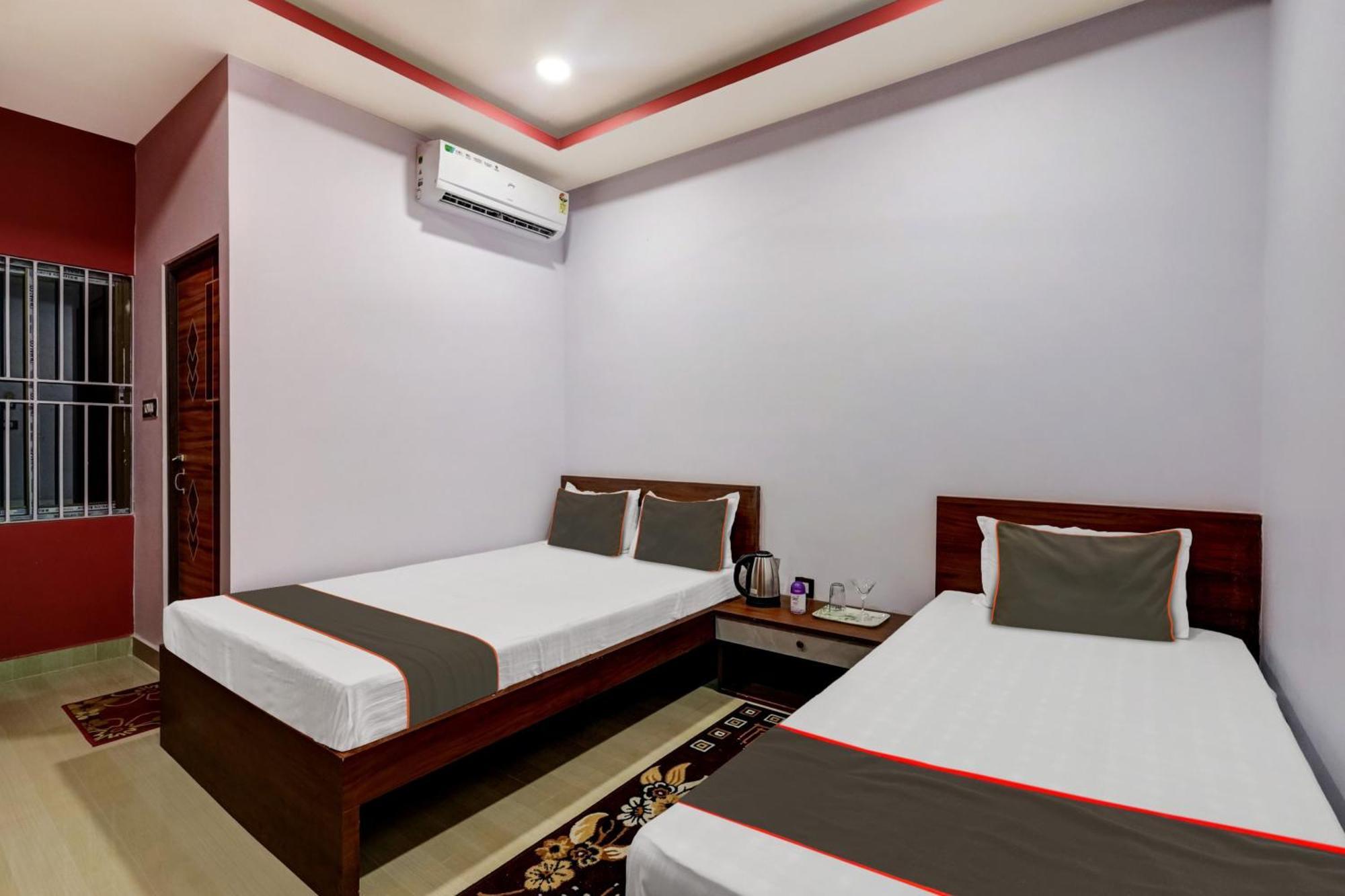 Collection O Ashirbad Lodge Guwahati Dış mekan fotoğraf