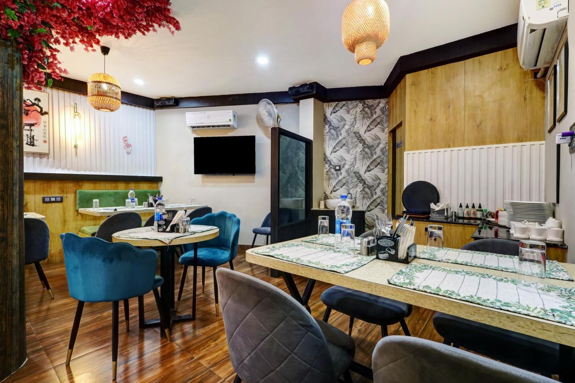Collection O Ashirbad Lodge Guwahati Dış mekan fotoğraf